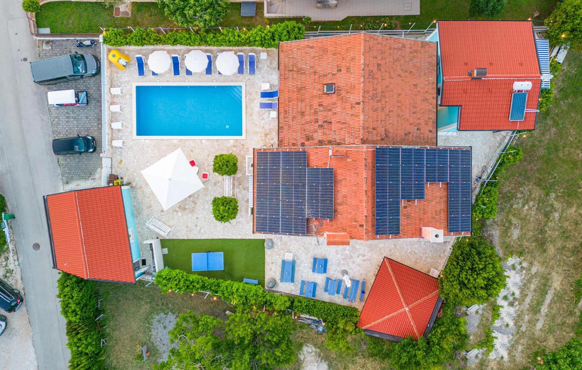 Apartma Stunning In With Wifi Pula